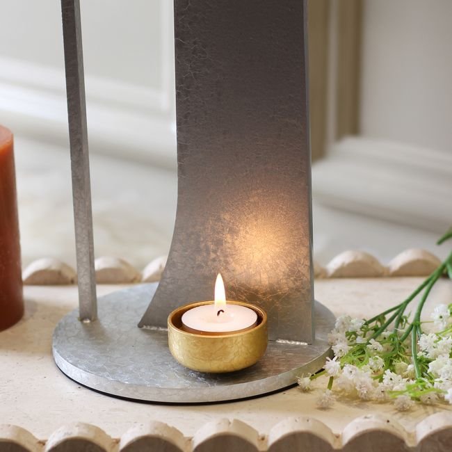 Charcoal & Vetiver Modern Jar